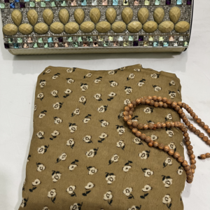 namaz chadar with sleeves