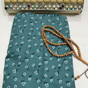 namaz chadar with sleeves